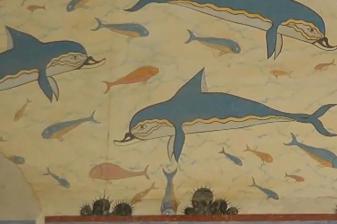 Guided Tour to Knossos Palace & Heraklion - Who will enjoy this day most