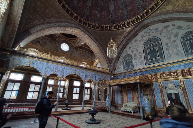Guided Tour to Topkapi Palace with Skip-the-Line Entry Ticket - Is the $70 price good value?