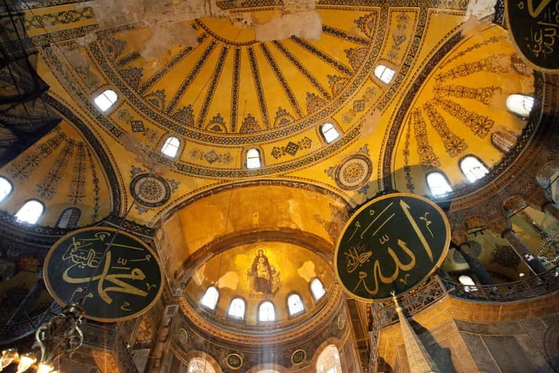 Hagia Sophia, Topkapı Palace, Blue Mosque Guided Small Group - Hippodrome: The City’s Public Stage