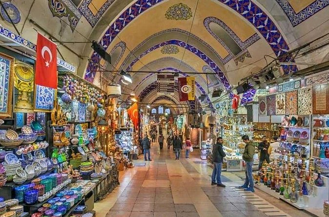 Half Day Afternoon Istanbul Tour Topkapi Palace and Grand Bazaar - Who will get the most from this tour