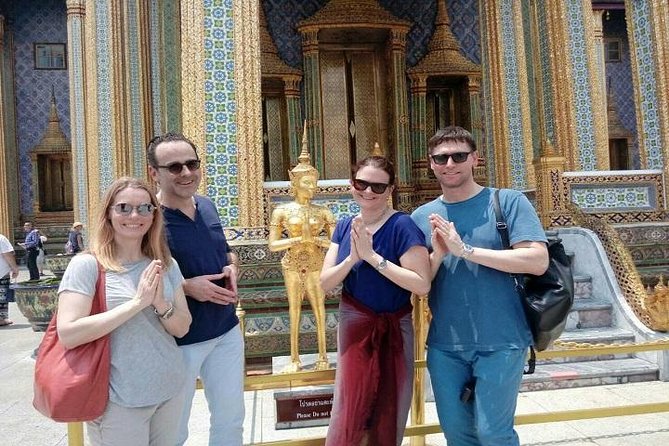 Half-Day Bangkok City Tour with The Grand Palace Private - Seeing Wat Phra Kaew and the Emerald Buddha