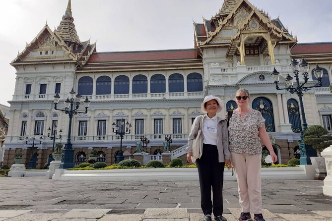 Half Day Private-Grand Palace and Temples of Bangkok Guided Tour - Who should book this Bangkok tour?