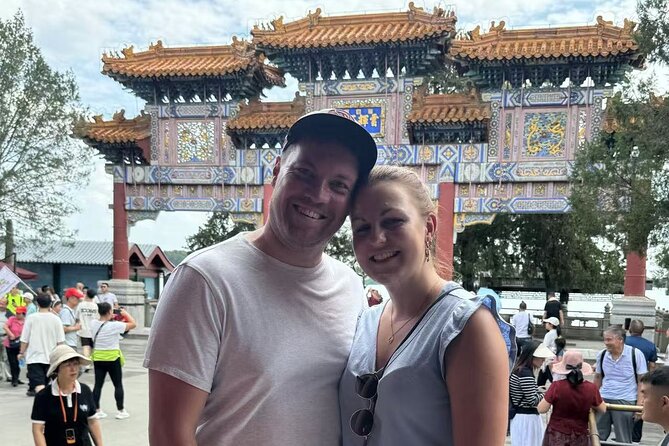 Half Day Tour of Beijing's Summer Palace with Guide and Driver - Cixi’s opera house and birthday chambers