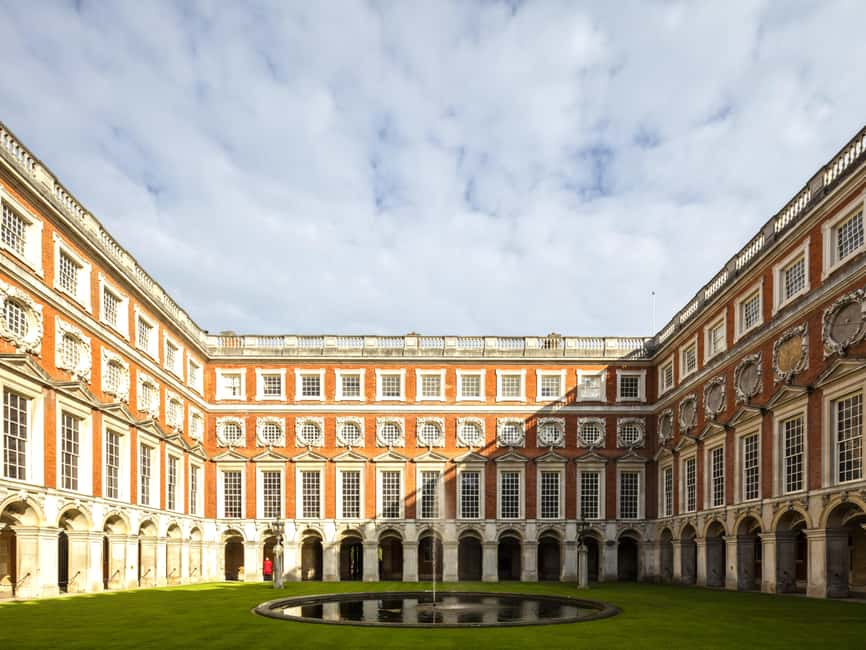 Hampton Court Palace Half-Day Trip from London with Tickets - Georgian Rooms and the Chapel Royal