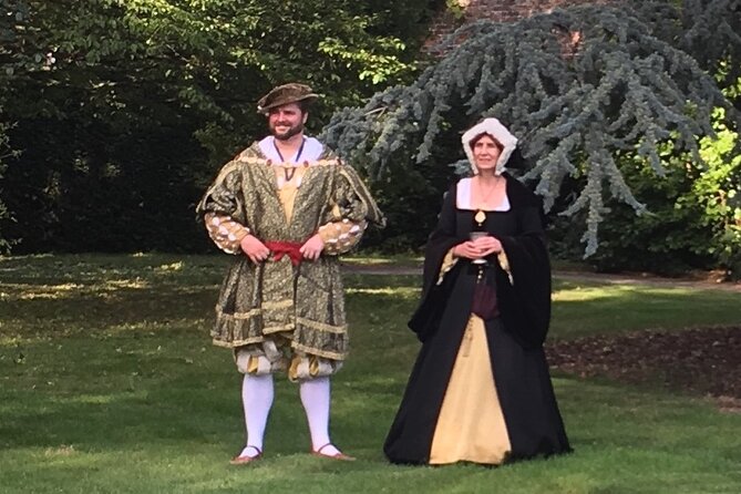Hampton Court Palace Half-Day Trip from London with Tickets - Who will enjoy this outing most?