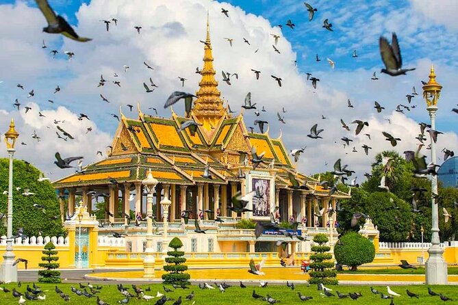 Hidden Phnom Penh City Tour, Royal Palace, Wat Phnom - Meeting near Sorya Center Point