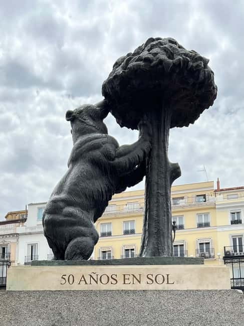 Historic Madrid on foot: From the Palace to Sol - Plaza de Oriente and Madrid’s royal heart