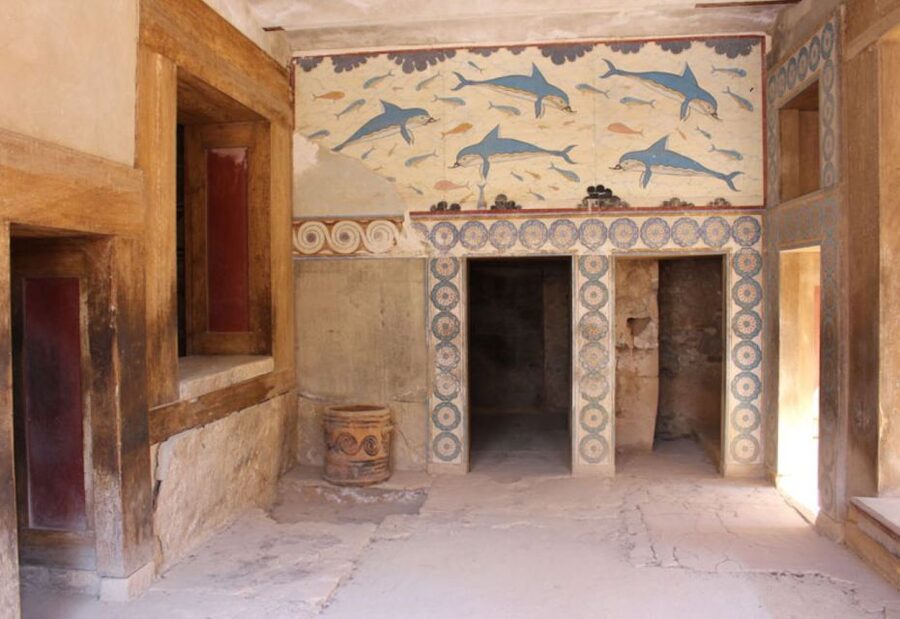 Ierapetra: Knossos Palace and Heraklion Guided City Tour - Booking details worth keeping in mind