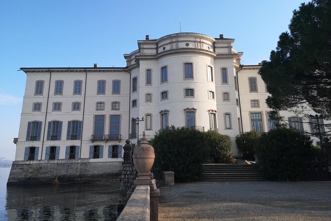 Isola Bella's palace and gardens with a private local guide - Key points at a glance