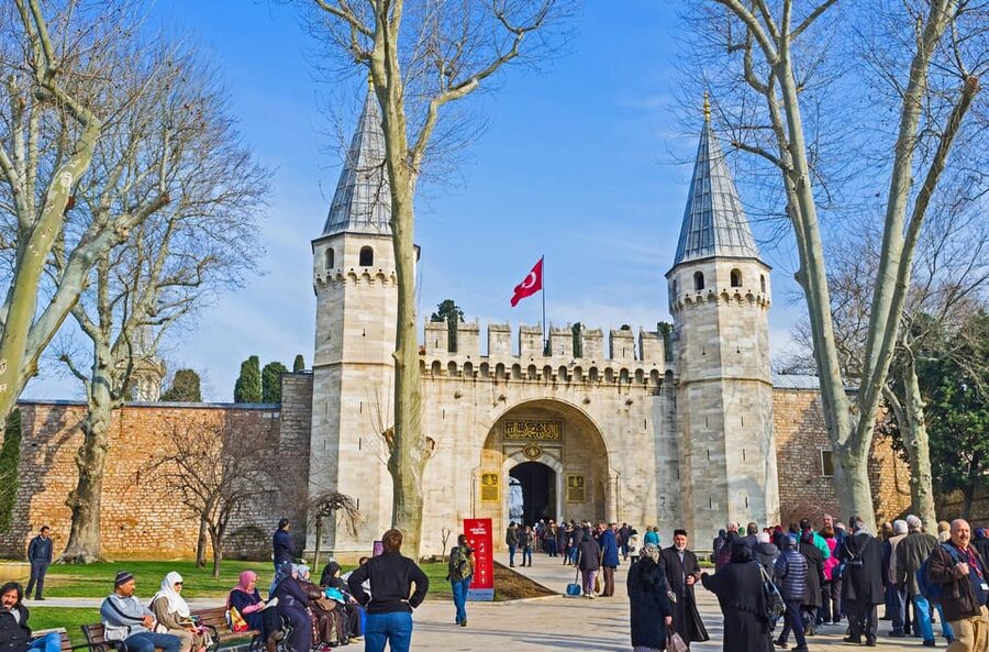 Istanbul: Blue Mosque, Hagia Sofia & Topkapi Palace Day Tour - Why this day tour works for a first look at Istanbul