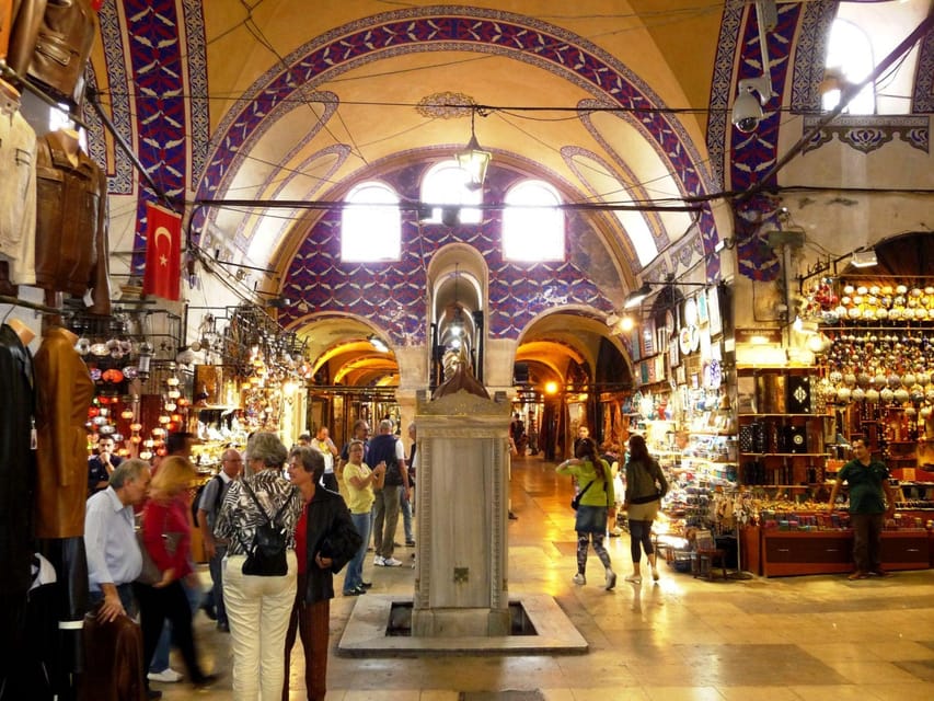 Istanbul: Blue Mosque, Hagia Sofia & Topkapi Palace Day Tour - Grand Bazaar: shopping with a time limit