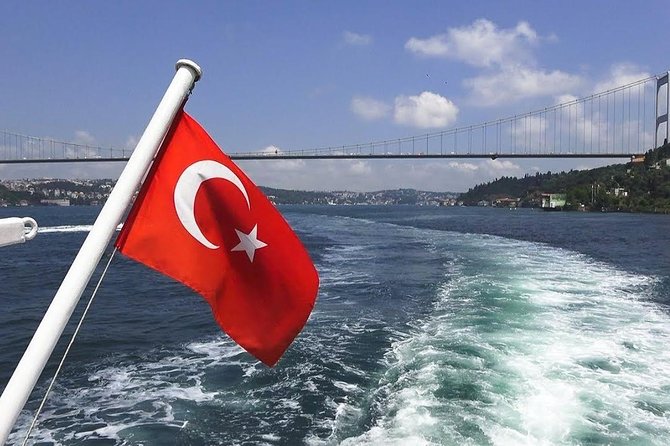 Istanbul Boat Cruise and Dolmabahce Palace & Two Continents - Dolmabahçe Palace deserves the most time