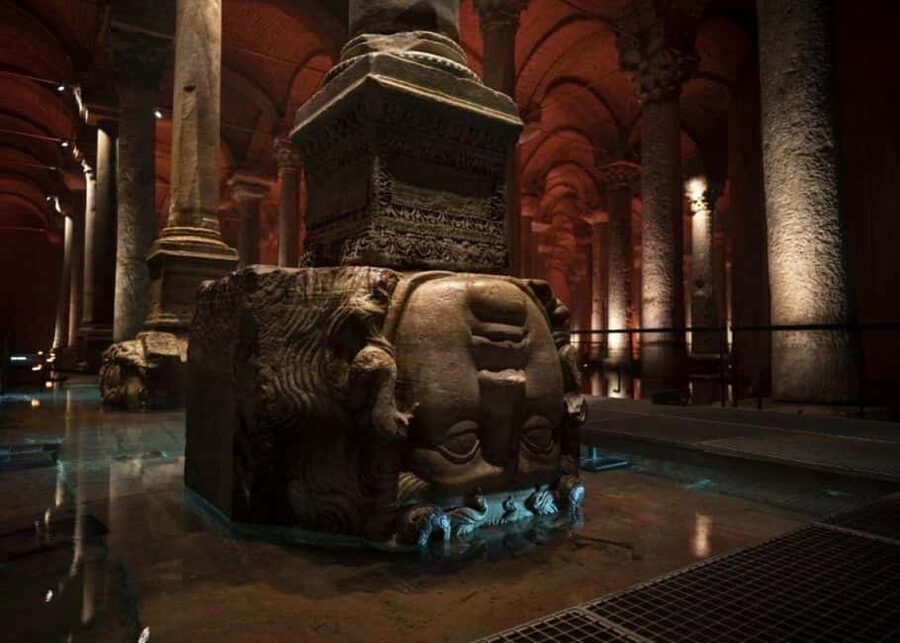 Istanbul Combo: Topkapi Palace & Basilica Cistern - What the short Topkapi introduction actually gives you