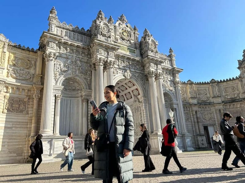 Istanbul: Dolmabahce Palace and Harem Fast-Track & Audio - Why Dolmabahce Palace feels different from Istanbul’s older sights