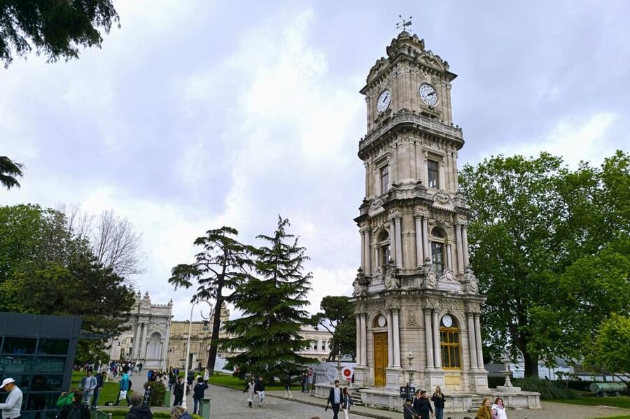 Istanbul: Dolmabahce Palace and Harem Skip-the-Line Ticket - Booking details worth getting right