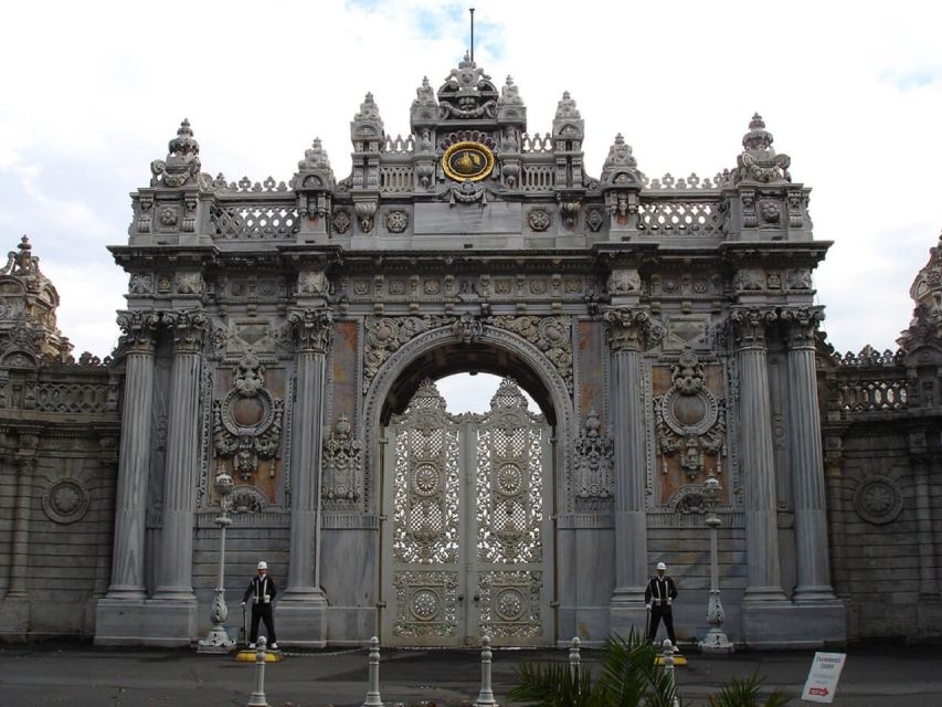 Istanbul: Dolmabahçe Palace and Uskudar Guided Tour - Should you book the Dolmabahçe and Uskudar tour?