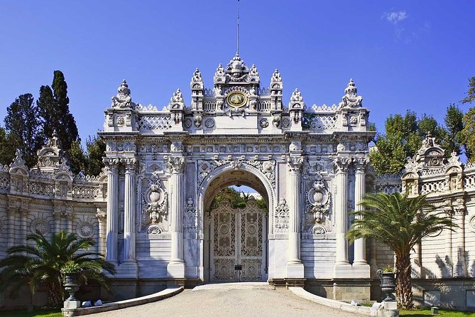 Istanbul Dolmabahce Palace Tour - Pickup and the small-group setup