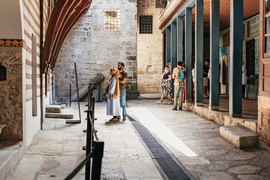 Istanbul: Topkapi Palace and Harem Guided Tour with Ticket - Should You Book This Topkapi Palace Tour?