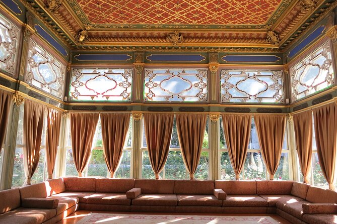 Istanbul: Topkapi Palace Guided Tour and Skip The Line - Does $76.69 offer fair value?