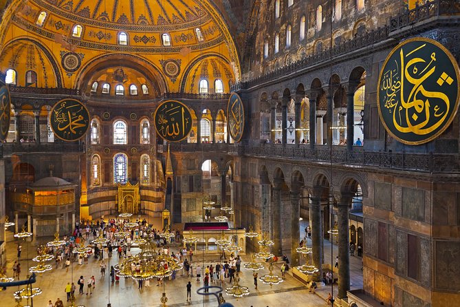 Istanbul: Topkapi Palace, Hagia Sophia & Blue Mosque - The Grand Bazaar: shopping time, not a guided museum visit