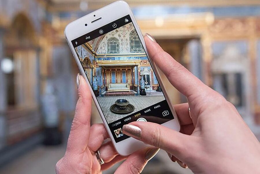 Istanbul: Topkapi Palace & Harem Express Highlight Tour - Staying inside after the guided hour