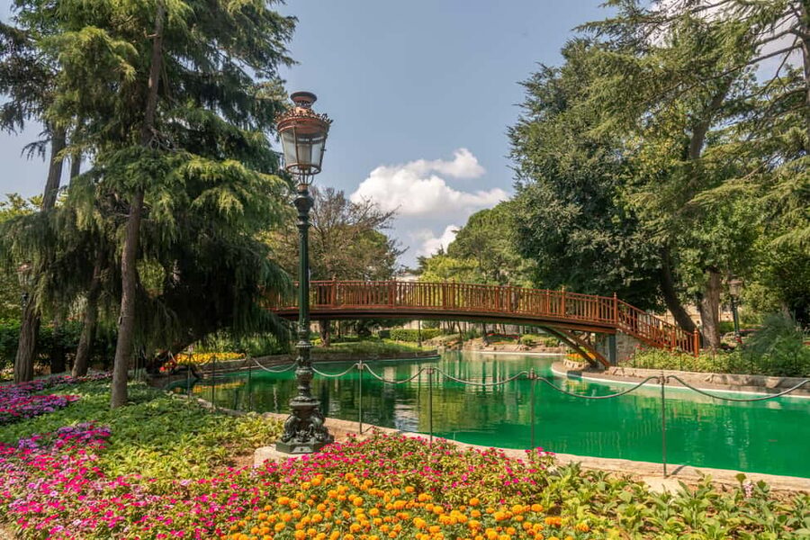 Istanbul: Yildiz Palace & Museum Skip the Ticket Line Entry - Entering through Valide Gate