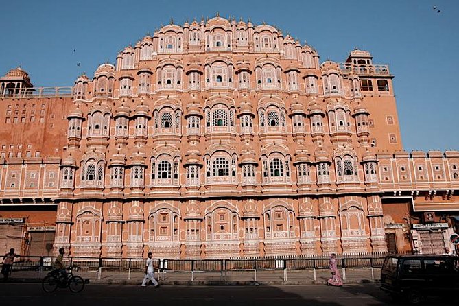 Jaipur Full Day City Tour visit Hawa Mahal, Amber Fort & City Palace - Amber Fort gives you the day’s biggest monument visit