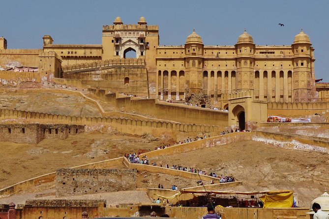 Jaipur Full Day City Tour visit Hawa Mahal, Amber Fort & City Palace - Hawa Mahal, the five-story morning photo stop