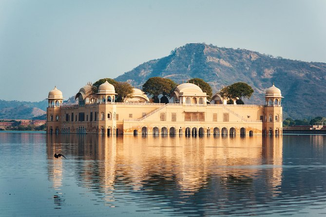 Jaipur Guided City Tour: City Palace, Jantar, Hawa & Jal Mahal - Timing, traffic, and the five-hour promise