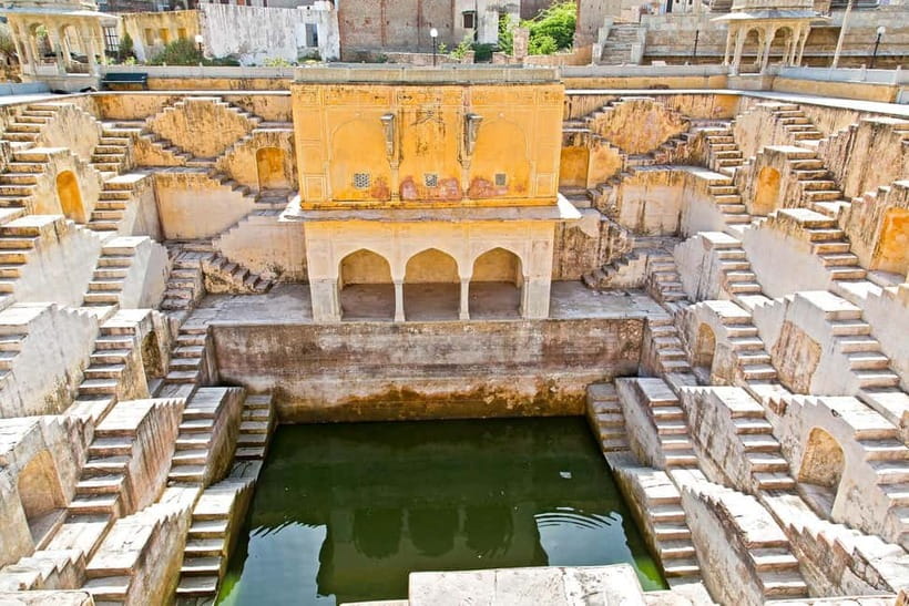 Jaipur: Heritage Forts & Palaces Tour with Monkey Temple - Lunch and a flexible private vehicle