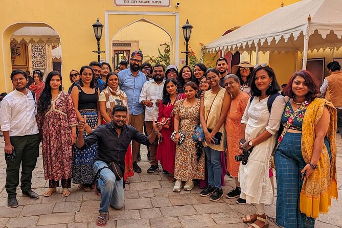 Jaipur Rickshaw Tour Jantar Mantar City Palace - Three Jaipur landmarks, one private route