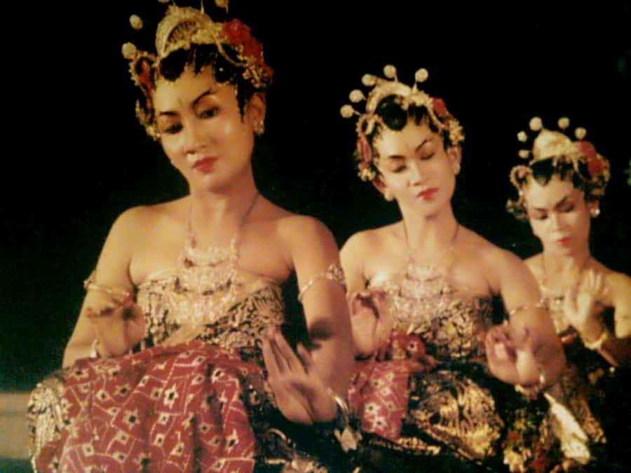 Javanese Dance Workshop with Kraton Palace Dancer - Key points to know before booking