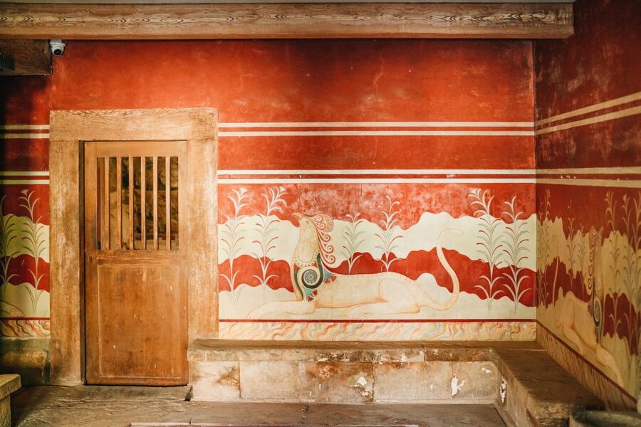 Knossos: Knossos Palace Skip-the-Line Guided Walking Tour - What to bring and what to expect on site