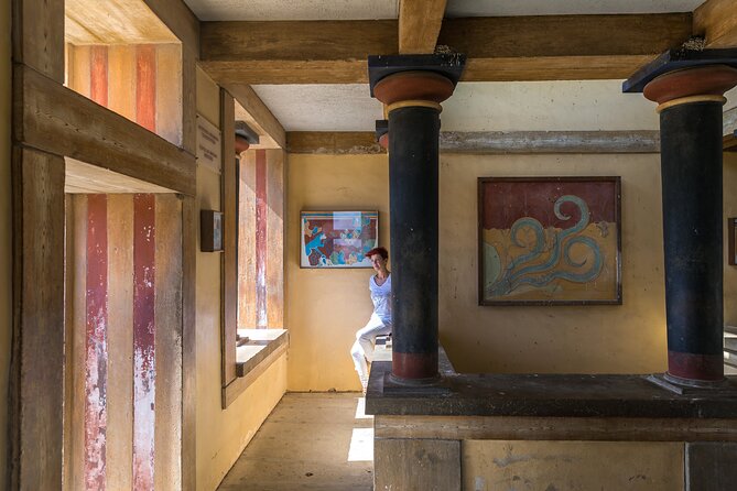 Knossos Palace and Arch. Museum of Heraklion Tour - Who should book this experience?