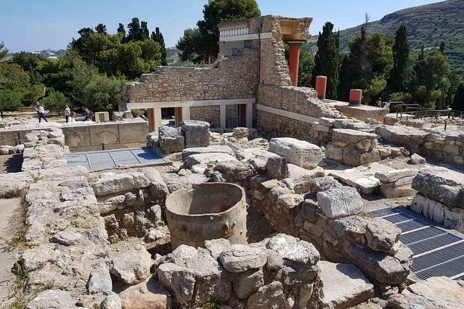 Knossos Palace and Pottery experience (Luxury Adventure) - Lunch with Cretan food and a possible goat dish