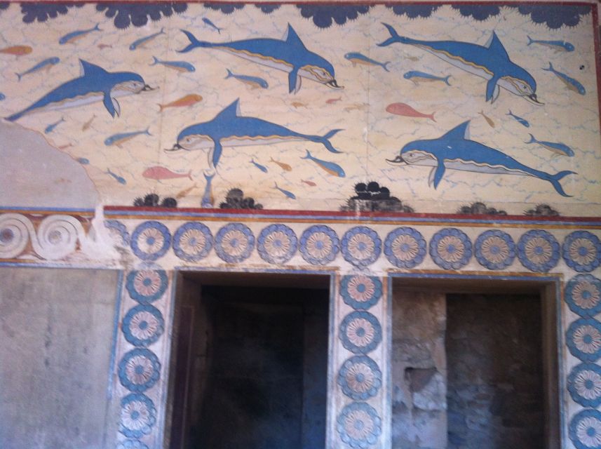 Knossos Palace & Archaeology Museum | Private Tour - Two hours inside the 22,000-square-meter palace