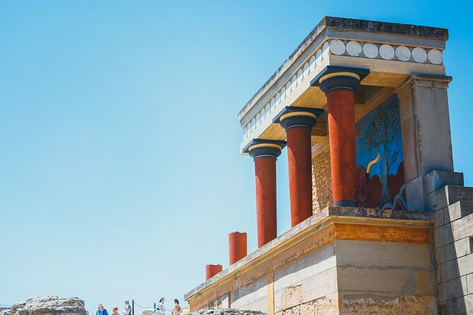 Knossos Palace & Archeological Museum: E-Tickets with Audio Tours - The Heraklion Archaeological Museum at 1:30 PM