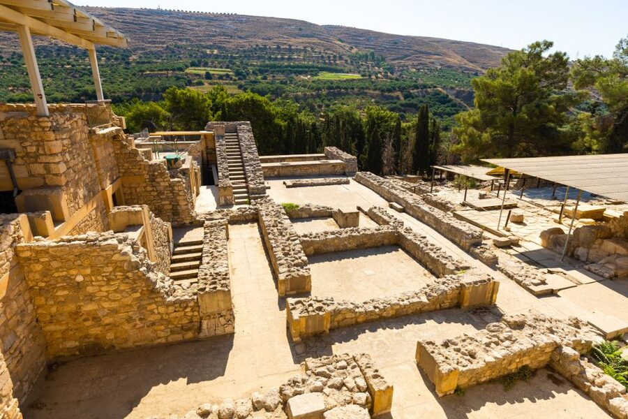 Knossos Palace: E-ticket with Audio and Heraklion City Tour - Getting to Knossos from Heraklion