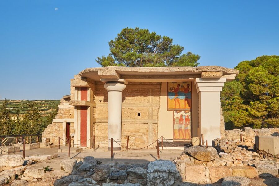 Knossos Palace: E-ticket with Audio and Heraklion City Tour - What $43 buys you