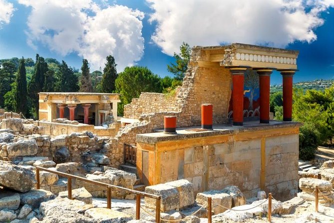 Knossos Palace & Heraklion City Tour - Why Knossos deserves the first part of your day