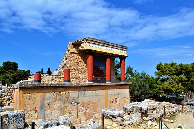 Knossos Palace, Museum & Rethymno city Private Tour from Chania - Knossos Palace and the world of the Minoans