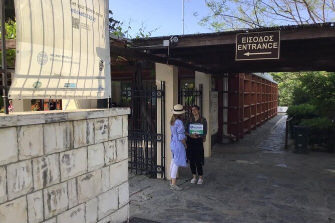 Knossos Palace ( Private Guided Tour ) - Sanctuaries and royal living spaces