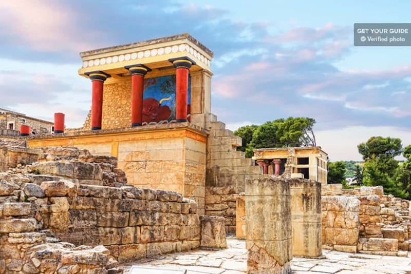 Knossos Palace ( Private tour Skip-The-Line ) - Why a private Knossos tour changes the visit