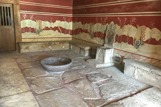 Knossos Palace Tour with Transfer & Skip-the-Line Entry Ticket - Who will get the most from this tour?