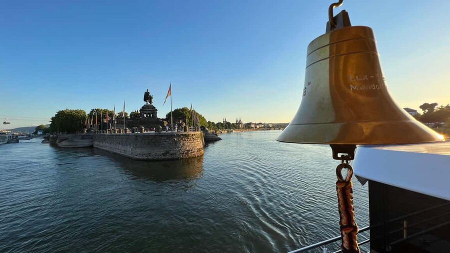 Koblenz:Rhine Valley boat tour along the castles and palaces - Finding the Dock at Konrad-Adenauer-Ufer
