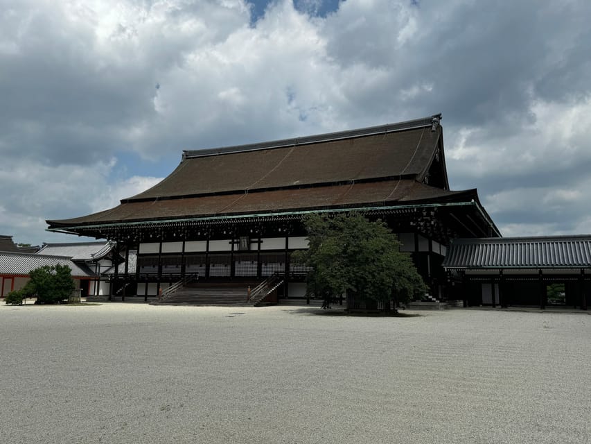 Kyoto: Discover Every Bit of Kyoto Imperial Palace - Is one hour enough for the palace?