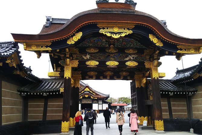Kyoto Imperial Palace and Nijo Castle Walking Tour - Starting at Kyoto Station at 9:00 a.m.