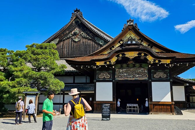 Kyoto Imperial Palace & Nijo Castle Guided Walking Tour - 3 Hours - Nijo Castle: shogun power in rooms and gardens