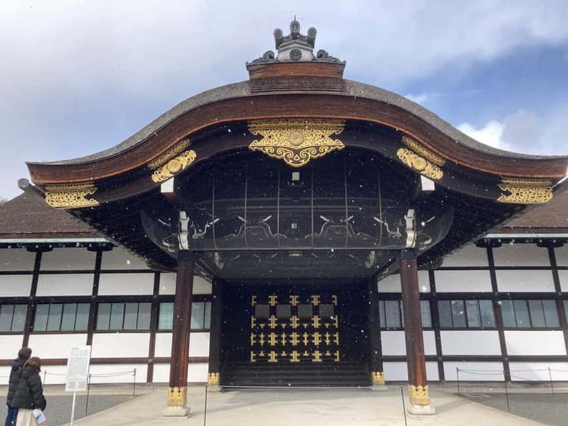 Kyoto: Nijo Castle and Kyoto Imperial Palace Guided Tour - Should you book it?