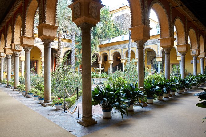 "Las Dueñas" Palace ticket + Audioguide - Courtyards, gardens, and an oasis in Seville
